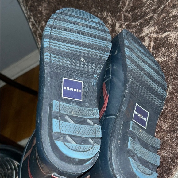 Tommy Hilfiger Blue  and Red Plaid Boots with Gold Zipper - Picture 7 of 8